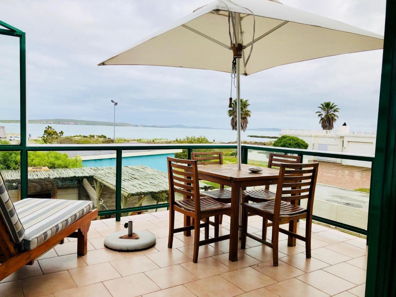 Sandra'S Guest House Langebaan Luaran gambar